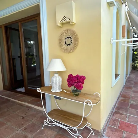 Moumi Villa