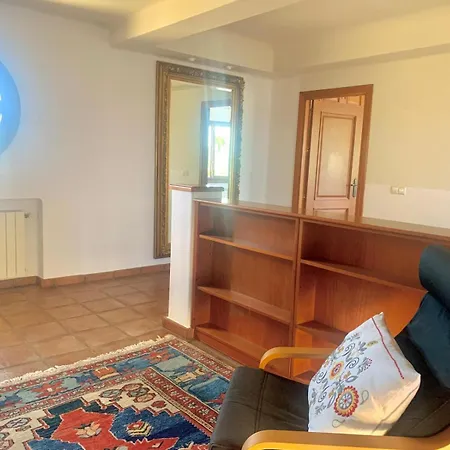 Moumi Villa *
